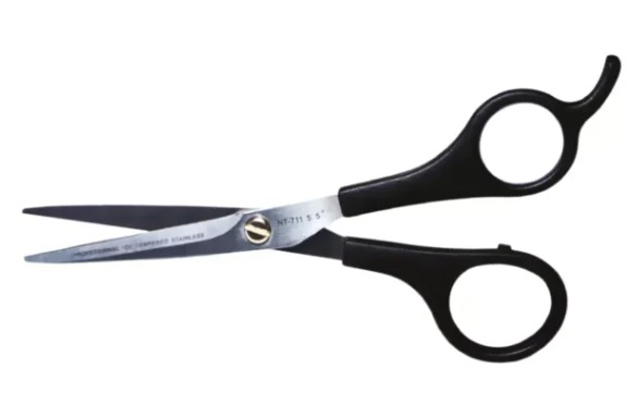 Tijera De Corte 5 5\" Microdentada Mango Negro Turbox Ref: Nt711"